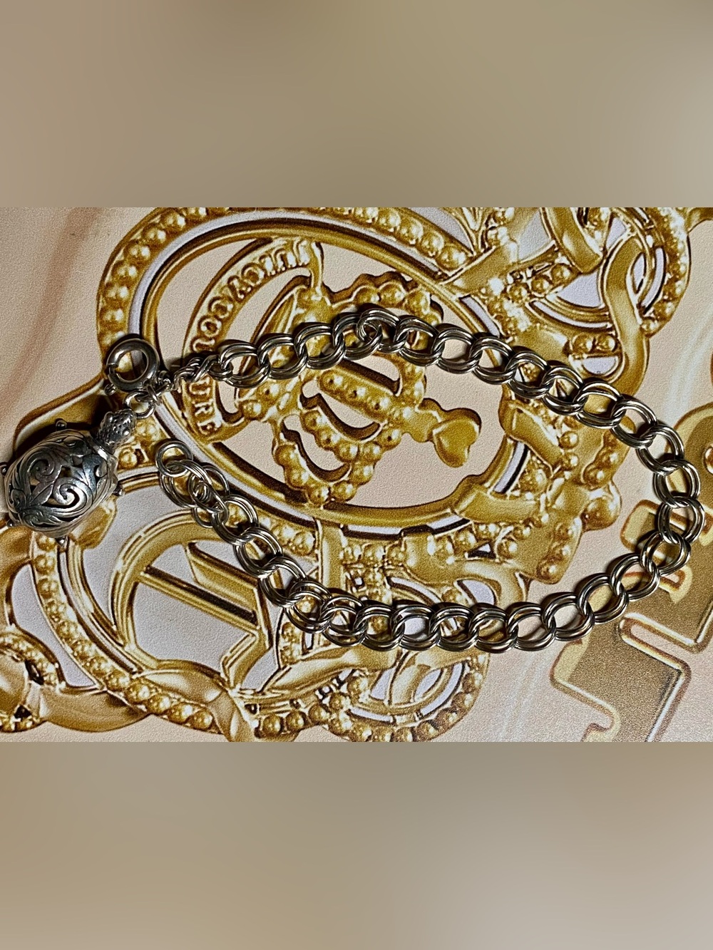 ✨Silver  925 bracelet over silver Medallion ✨